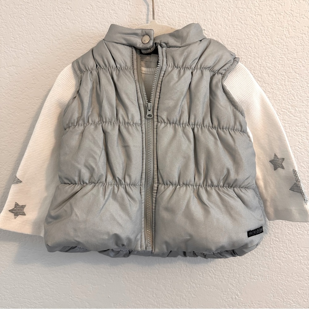 Hudson Baby Gray Vest And A Long Sleeve White T-shirt Set. Size 24 M. - Picture 1 of 16